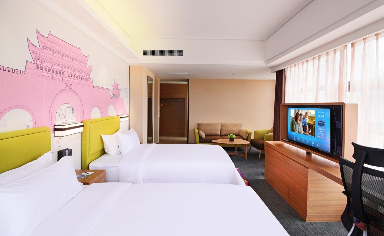Hampton By Hilton Qujin Hotel Qujing Extérieur photo